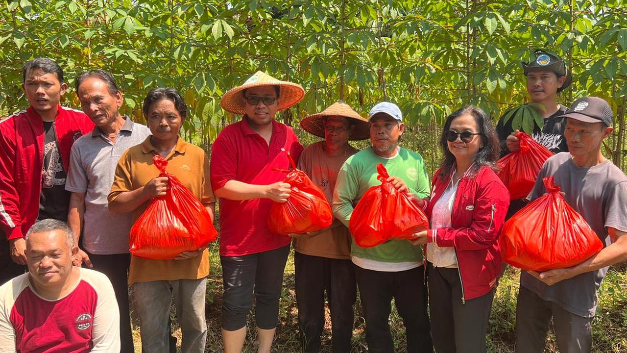 PDIP Tangsel Sambut Hari Tani Nasional, Dorong Kelompok Tani Perkotaan di Lahan Terbatas