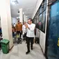 Presiden Joko Widodo saat berkunjung ke RSUD Bob Bazar untuk meninjau fasilitas dan pelayanan  kesehatan. Foto : (istimewa).