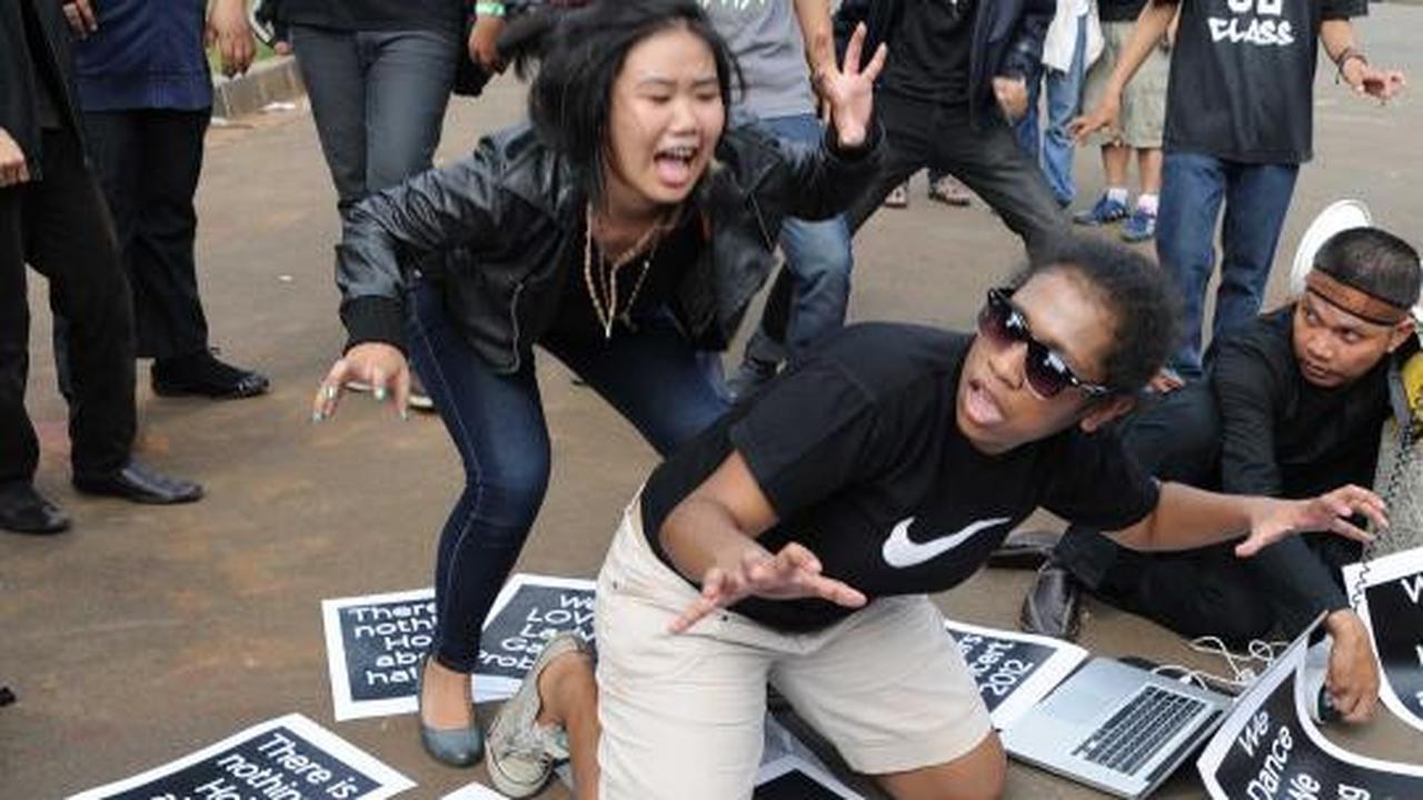 Little Monsters menari di Istana Merdeka