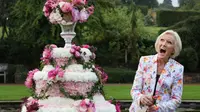 Nenek 80 Tahun Kalahkan J.Lo Sebagai Perempuan Terseksi di Dunia