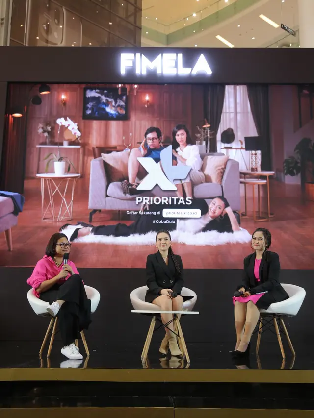 Selangkah Lebih Dekat dengan Perempuan, XL PRIORITAS Berbagi Inspirasi di Fimela Fest 2022 dan Raih Penghargaan Bergengsi