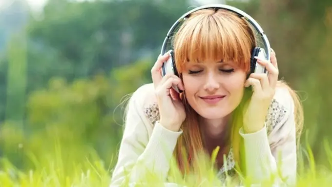 [bintang] Membaca Kepribadian Seseorang Lewat Musik Favoritnya