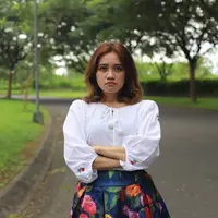 Ilustrasi zodiak sensitif dan mudah baper (copyright Fimela.com/Adhib Mujaddid)