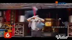 Gembok pintu masuk tempat ibadah Tri Dharma Klenteng Kwan Sing Bio di Tuban, Jawa Timur dibuka oleh tiga tokoh pengusaha Jawa Timur, Ali Markus, Sudomo, dan Afandi. Konflik tempat ibadah Tri Dharma itu berawal dari pemilihan pengurus.
