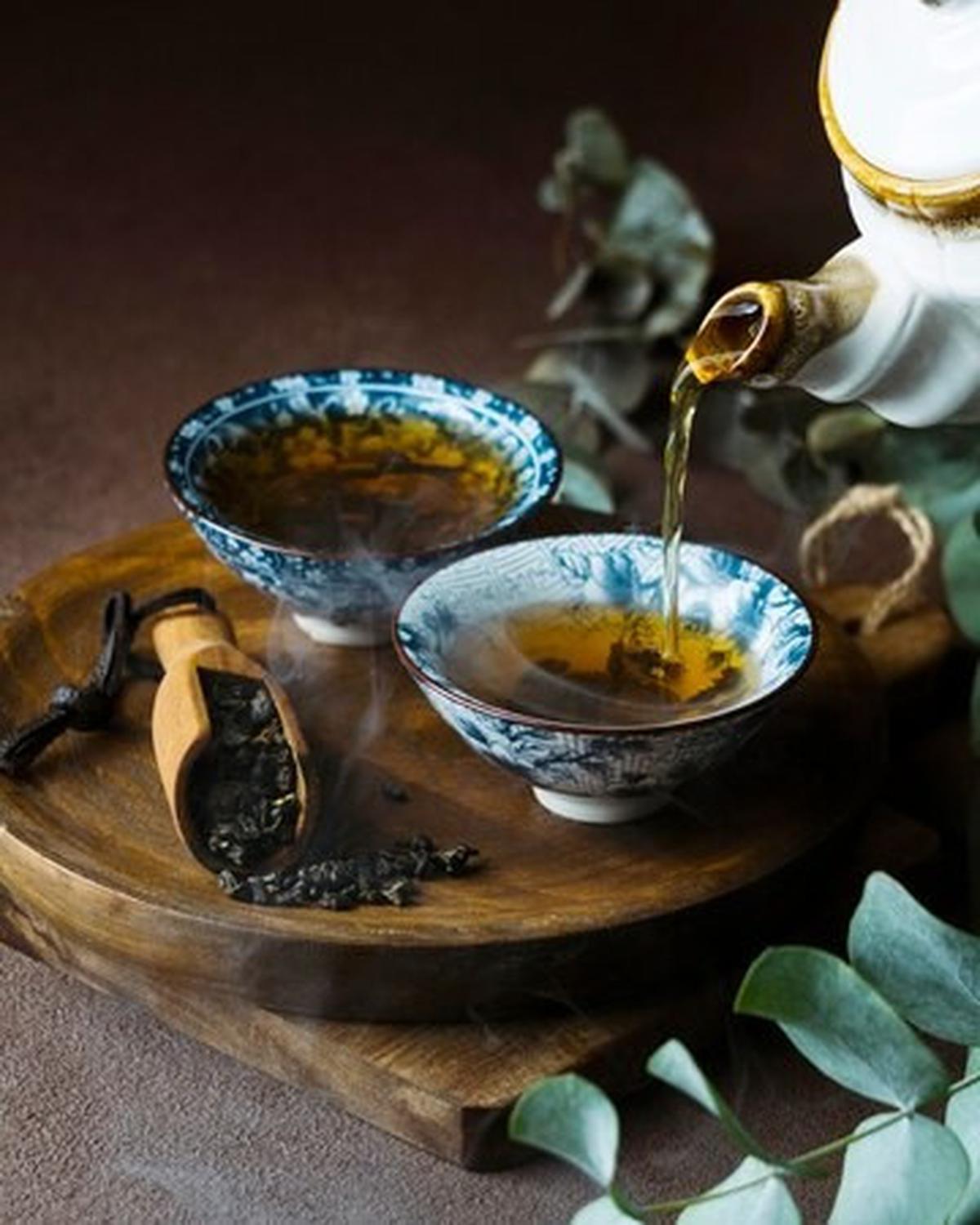 Ritual Minum Teh
