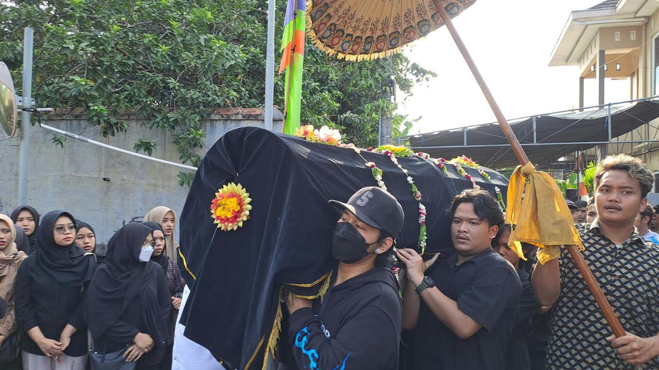 Ayah Mahasiswa Amikom Yogyakarta Meninggal Usai Demo: Tubuh Anak Saya Penuh Memar