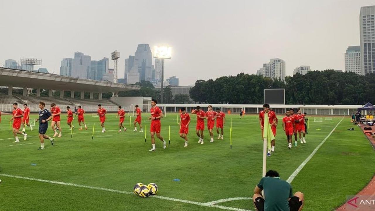 Mees Hilgers Gabung Latihan Timnas Indonesia: Pemulihan Cedera dan Chemistry Masa Depan