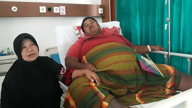 Pria berbobot 310 kg