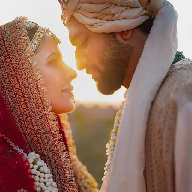 Dibagikan Ke Publik, Ini 6 Potret Pernikahan Katrina Kaif dengan Vicky Kaushal