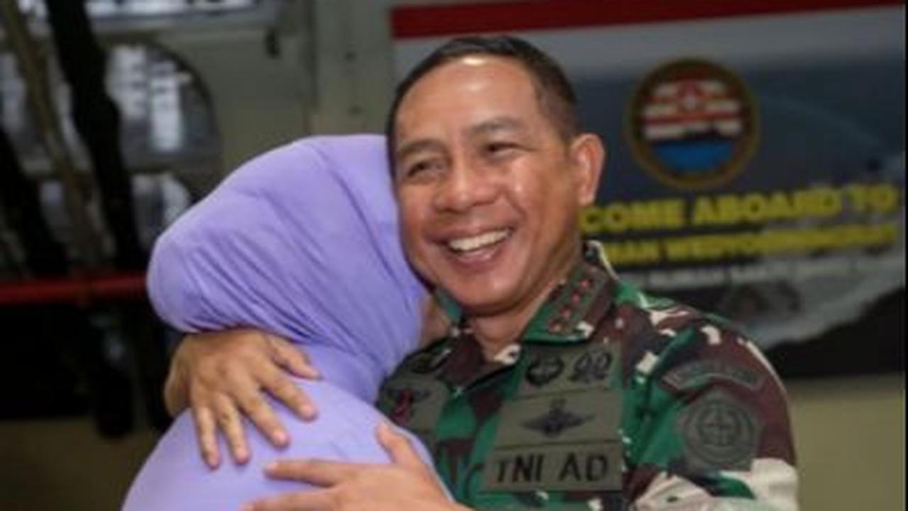 Agus Subiyanto mengucapkan terima kasih dari lubuk hati paling dalam pada istrinya. <br>