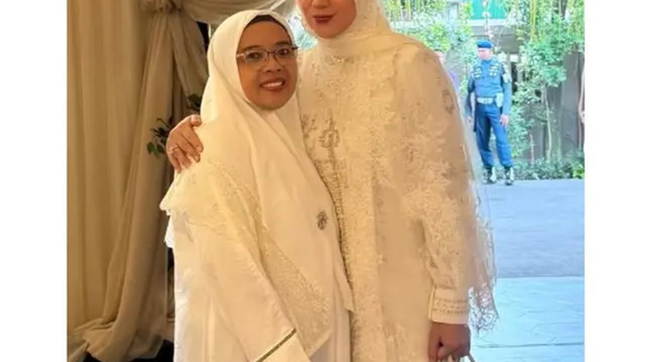 6 Potret Bella Saphira, Diah Permatasari dan Marini Zumarnis di Acara Pengajian, Tampil Memukau