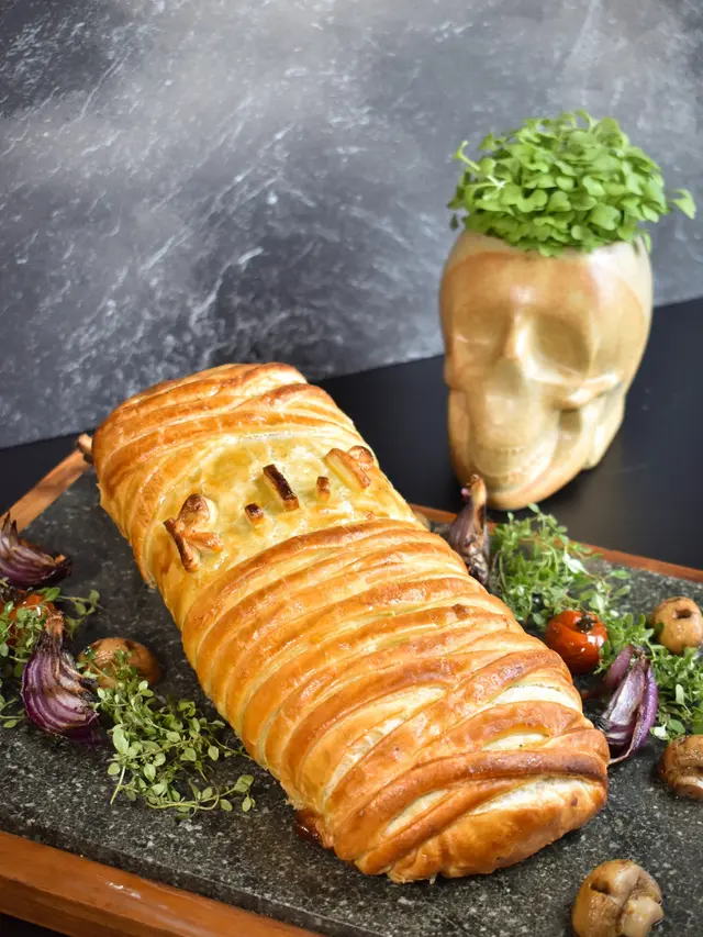 Devil's Salmon Wellington