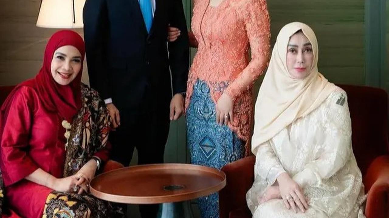 Tampilan Keluarga Raffi Ahmad saat Pelantikan