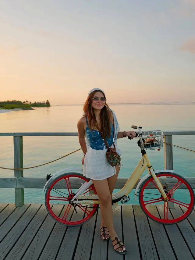 Masuk Island Era, Gaya Summer Chic ala Marsha Aruan Ini Siap Jadi Inspirasi Liburan