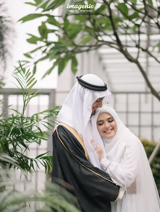 Vebby Palwinta dan Razi Bawazier (Instagram/vebbypalwinta)