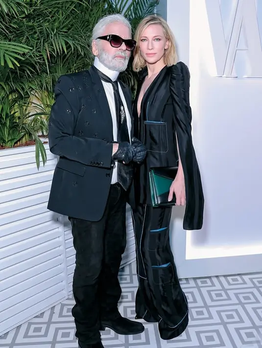 (Instagram/cateblanchett)