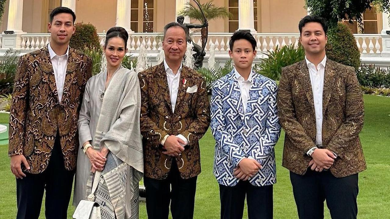 Merepresentasikan Batik