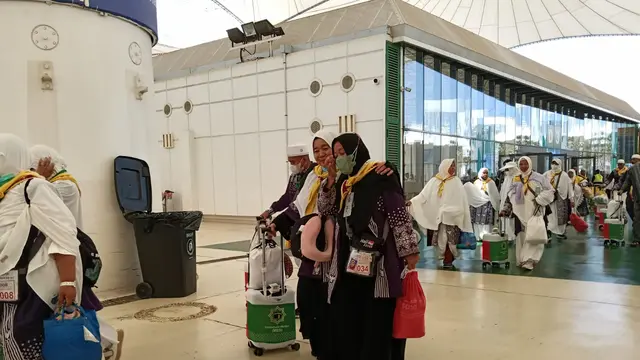 Jemaah Haji yang Alami Batuk Pilek Diminta Disiplin Gunakan Masker