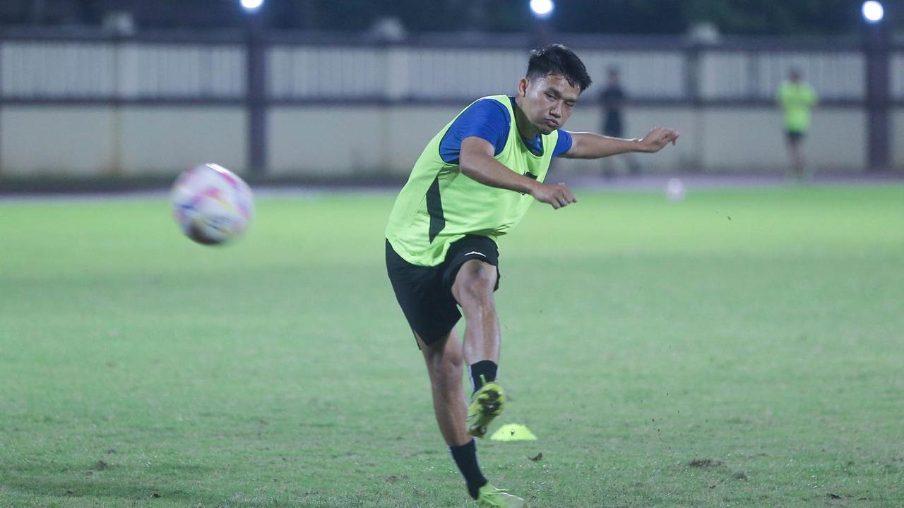 FOTO: Liga Indonesia All Star Mulai Latihan Jelang Hadapi Oxford United di Piala Presiden 2025