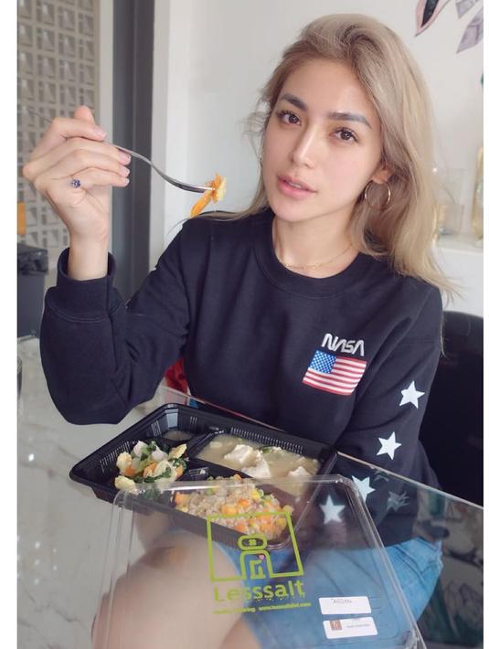 Makin Seksi, Begini Tampilan Jessica Iskandar dengan Rambut Baru