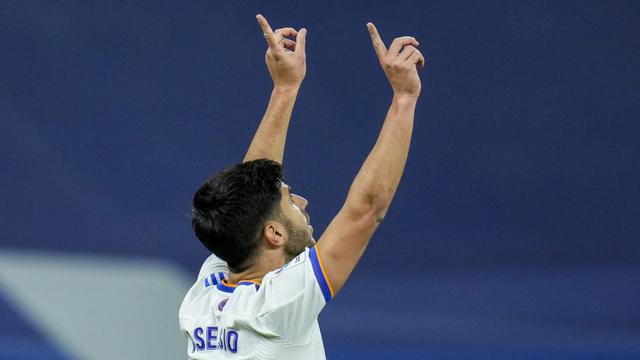 Foto: Benzema dan Suarez Sumbang Gol, Duo Madrid Pesta Gol di Liga Spanyol