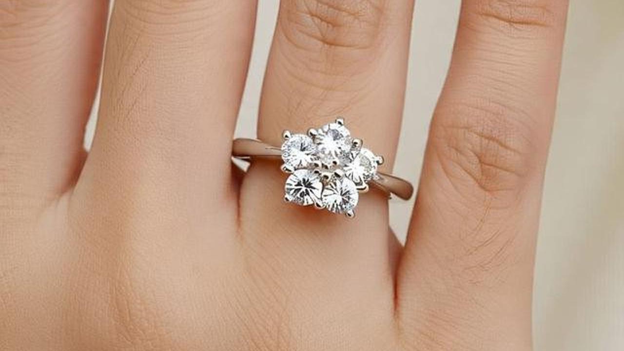 7 Model Cincin Tunangan dan Nikah Terbaru 2026, Desain Elegan yang Melambangkan Komitmen Seumur Hidup