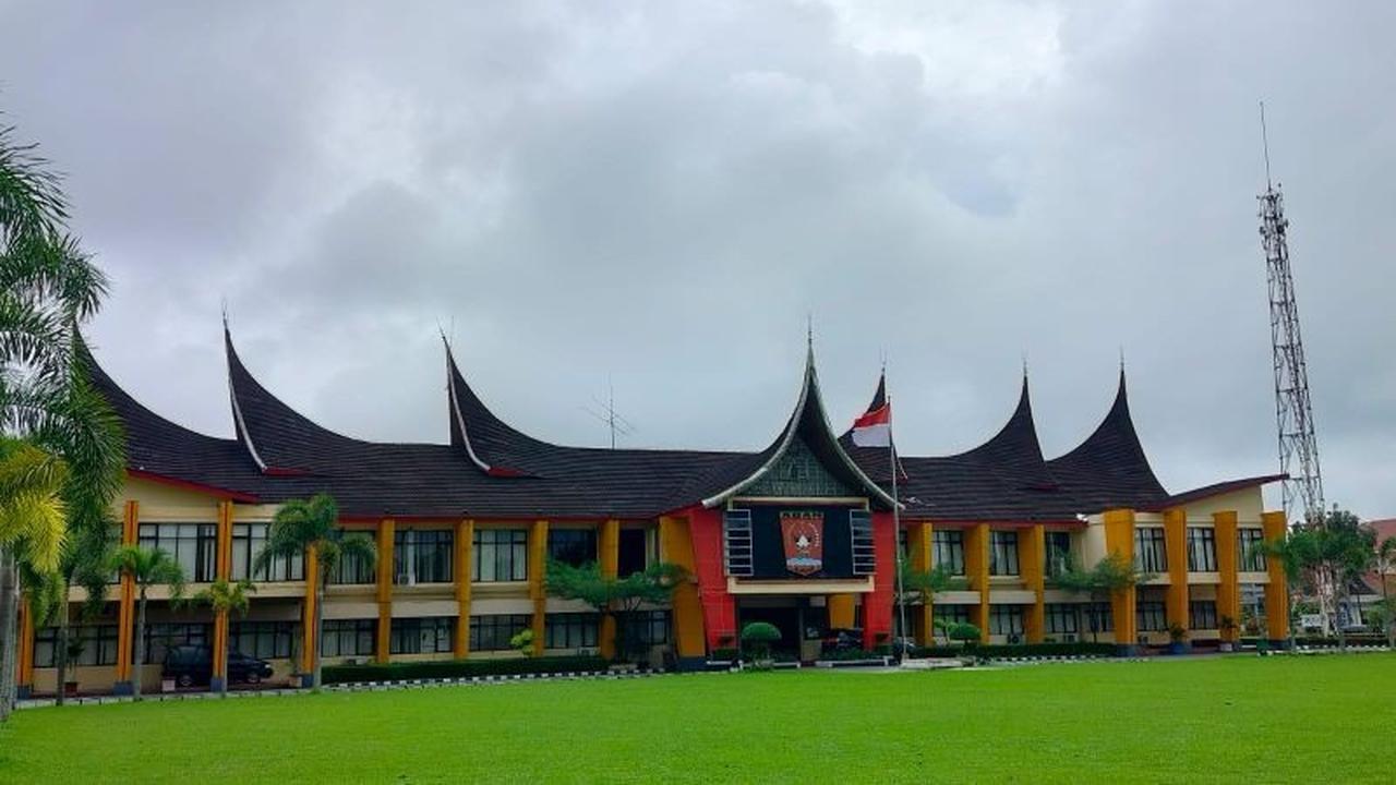 Terobosan Unik! Siskambling Agam Permudah Warga Urus Dokumen Kependudukan, Gratis Pula!
