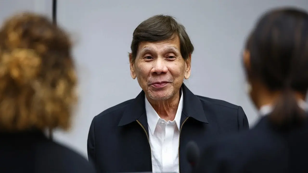 Mantan Presiden Filipina Rodrigo Duterte hadir di hadapan Mahkamah Pidana Internasional (ICC) di Den Haag, Belanda, Rabu (16/9/2026).
