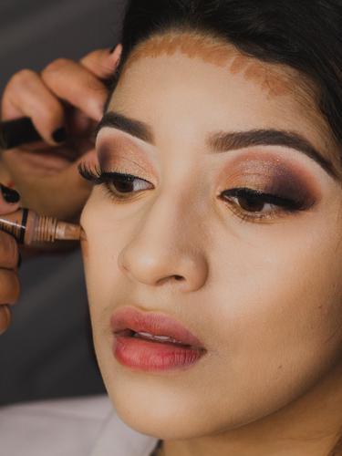 Cara Membuat Kontur Wajah Untuk Pemula Beauty Fimela Com