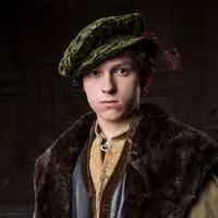 Tom Holland saat bermain dalam sebuah teater