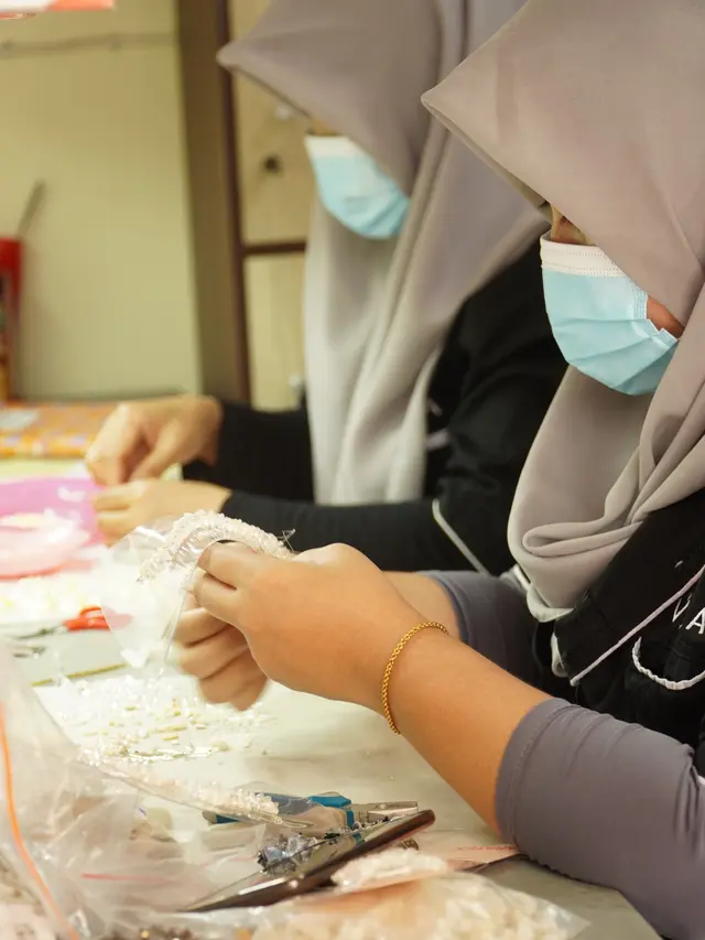 VAIA tengah mempersiapkan koleksi ‘RAYA’.