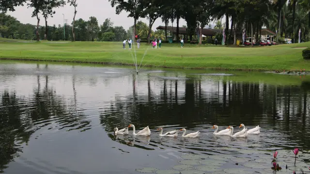 Ribuan agen properti memadati acara pengenalan perdana rumah premium di Timur Jakarta, kolaborasi Jababeka Residence dan Keihan Group, Paradiso Golf Villas. (Dok Jababeka)