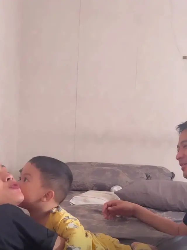 Kamar Tata Janeeta disebut seperti kos-kosan