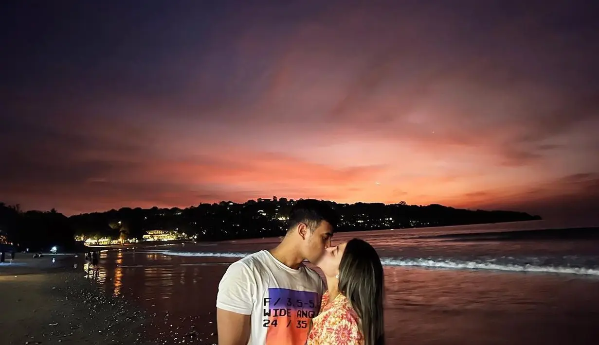 Ali Syakieb dan Margin W (Instagram/alisyakieb)