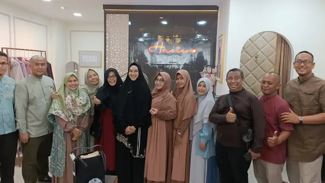 Oki Setiana Dewi bersama Boutique Haitwo akan membuka outlet di berbagai kota di Indonesia.