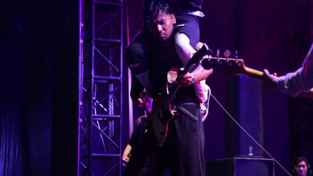 Pecah! 10 Potret .FEAST Gebrak KapanLagi Buka Bareng (KLBB) BRI Festival 2025 - Puluhan Ribu Penonton Membara Nyanyi Bareng