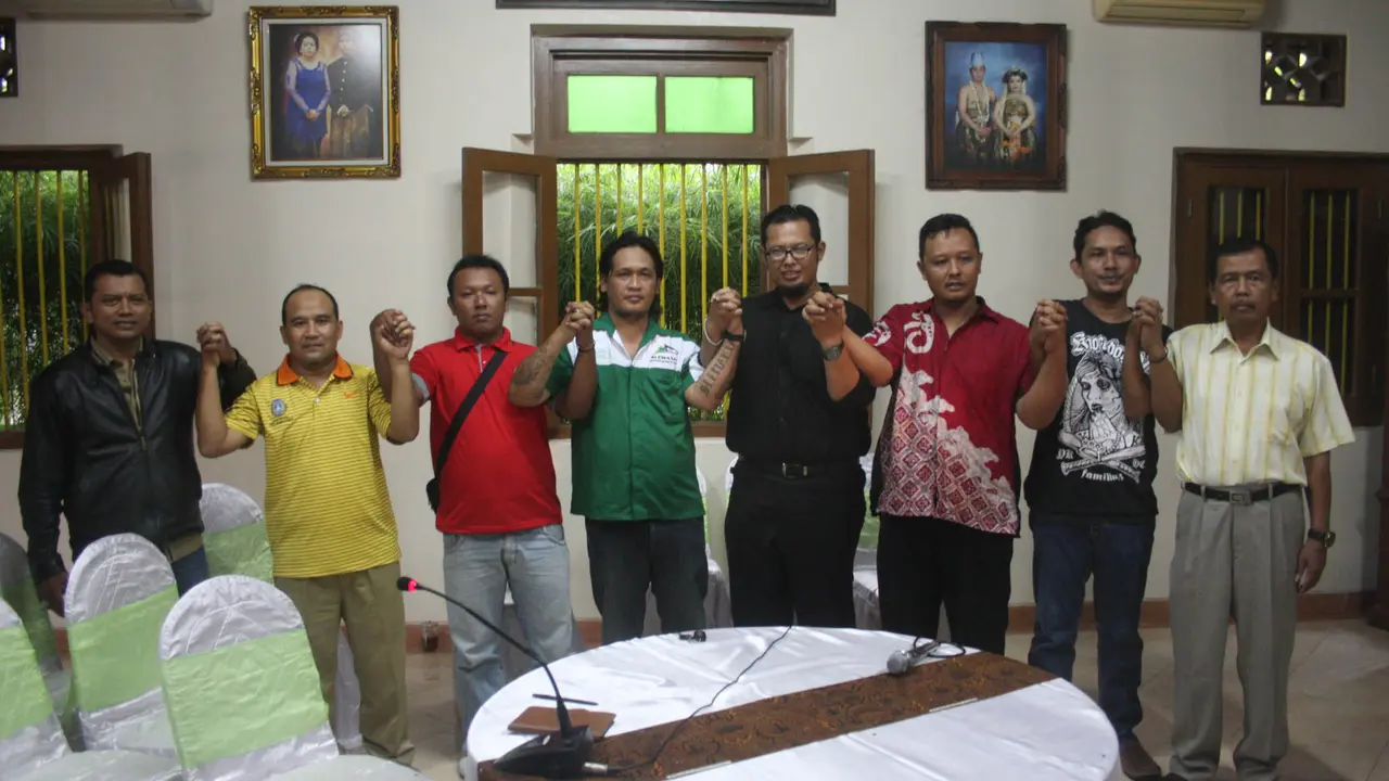 Deklarasi damai suporter
