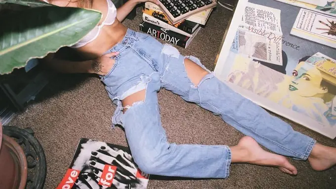 [Bintang] Galau, 3 Zodiak Ini Bakal Sembuh dengan Banyak Kegiatan