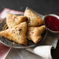 Ilustrasi samosa./Copyright&nbsp;freepik.com/author/freepik