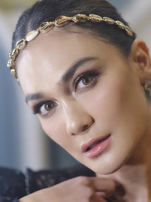 [Fimela] Luna Maya