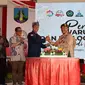 Kepala BNPT Komjen Pol Boy Rafli Amar resmikan Warung NKRI di Jember bersama Ketua Kwarda Pramuka Jatim Arum Sabil (Istimewa)