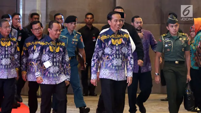 Pukul Gong, Jokowi Resmi Buka Rapimnas HIPMI