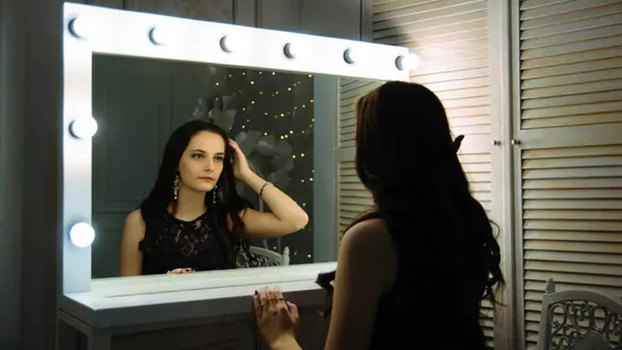 Begini Cara Setiap Zodiak Hadapi Bad Mood, Bagian 2