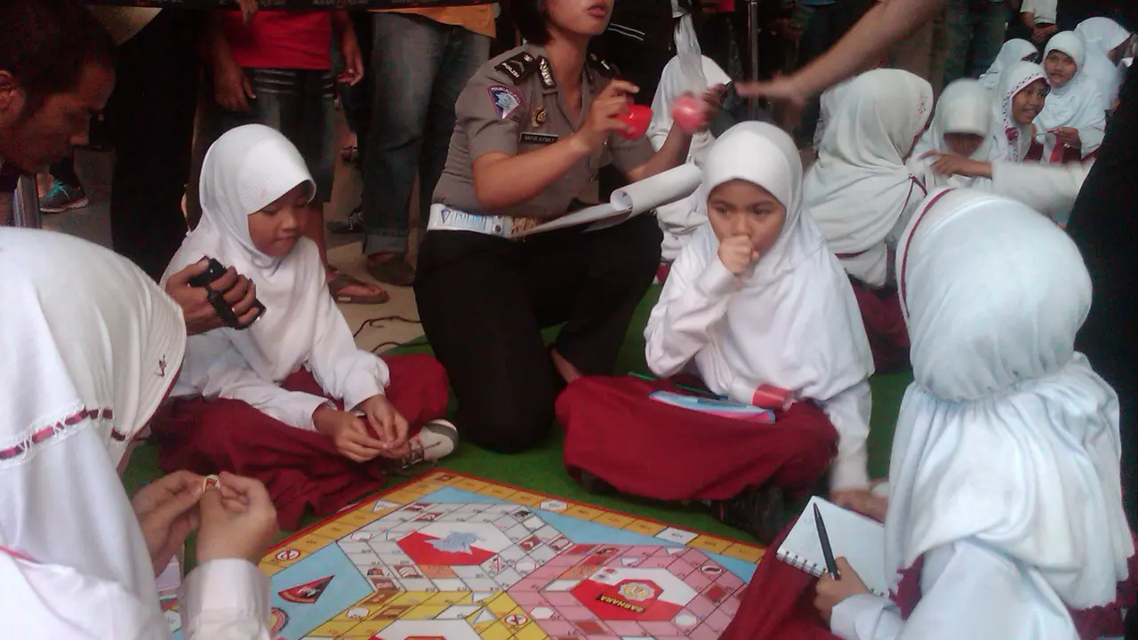 Permainan matematika polisi