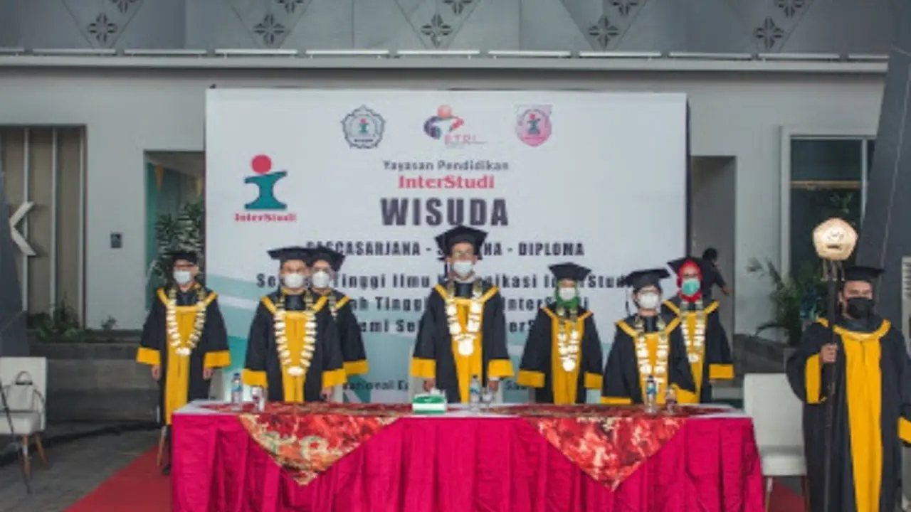 Ini dia, Sarjana Transformasi Digital Dari Kampus InterStudi