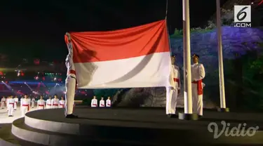 Dipimpin penyanyi Tulus, lagu 'Indonesia Raya' dinyanyikan hampir seluruh warga yang menonton pembukaan Asian Games 2018.