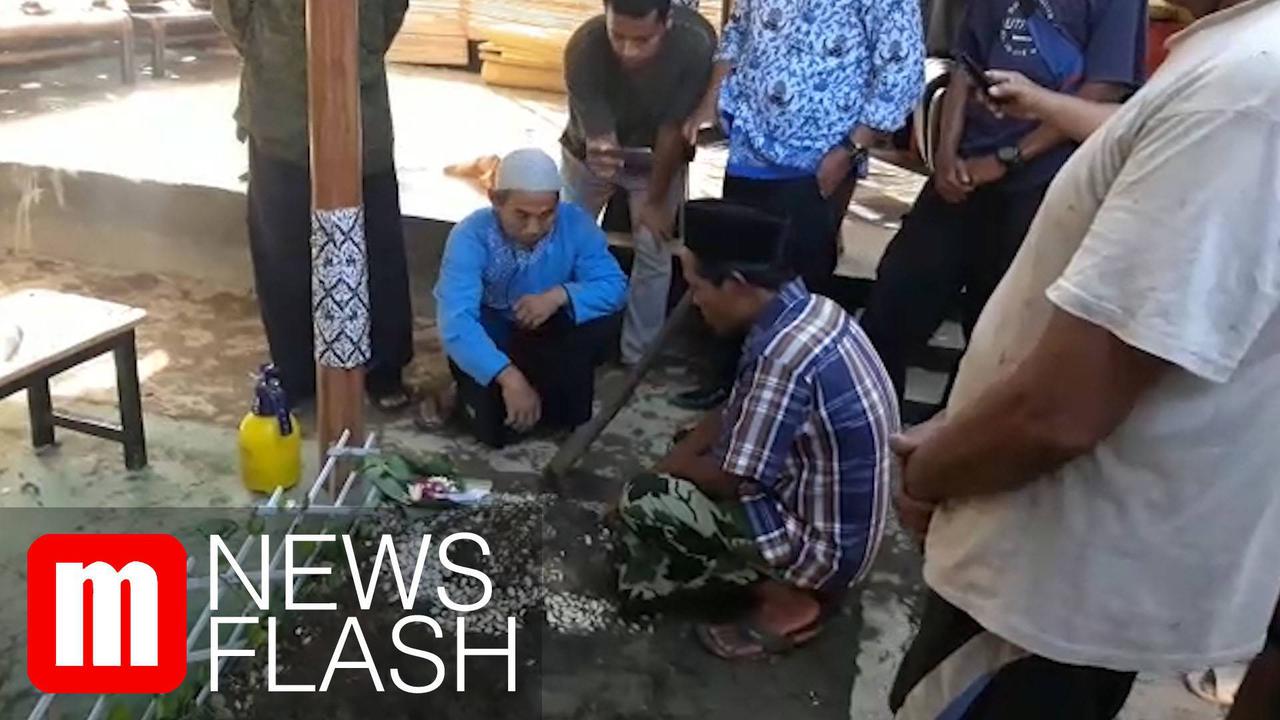 VIDEO: Warga Temukan Makam di Rumah Kontrakan Ratu Kerajaan Agung Sejagat