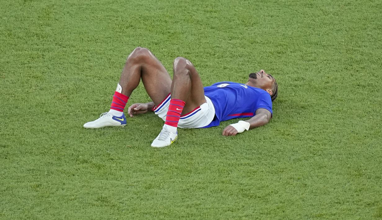 Sementara bagi Prancis, mereka melanjutkan puasa emas yang telah berlangsung sejak 1984, atau 40 tahun silam. (AP Photo/Vadim Ghirda)