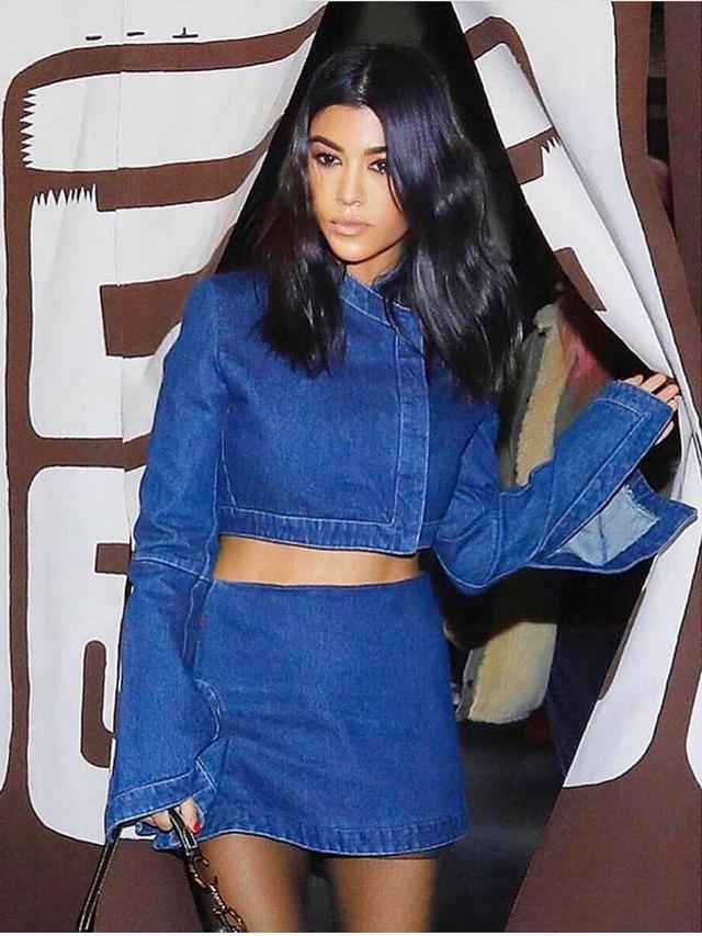 [Bintang] Kourtney Kardashian