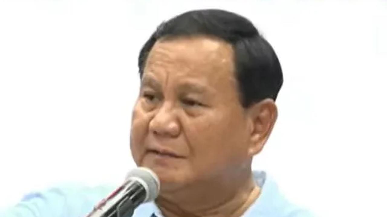 VIDEO: Prabowo Langsung Terdiam Dibisiki Habib Luthfi Sebelum Berangkat Daftar KPU